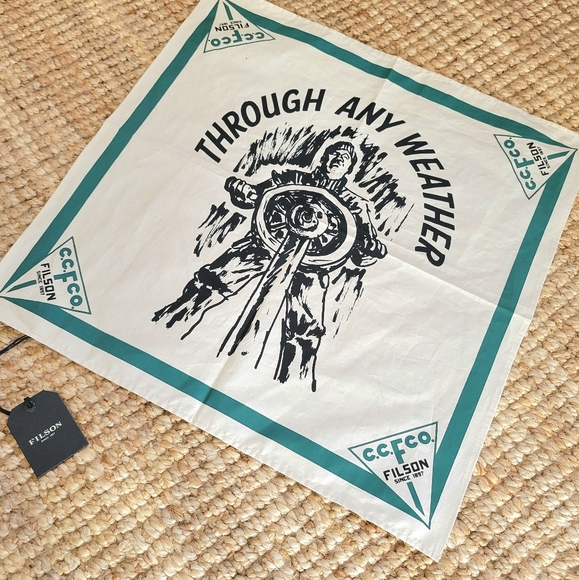 NWT Filson Helmsman Bandana Natural Captain Through Any Weather - Picture 3 of 7